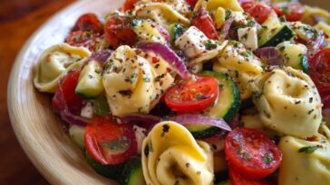 Garden Tortellini Pasta Salad